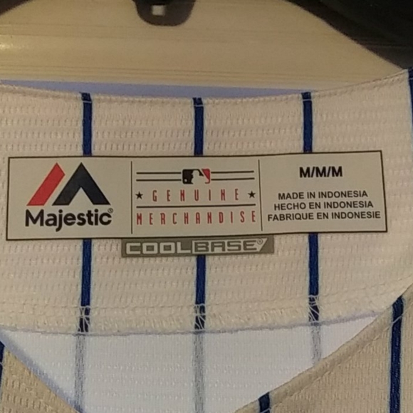 Cubs Jersey - Picture 4 of 6